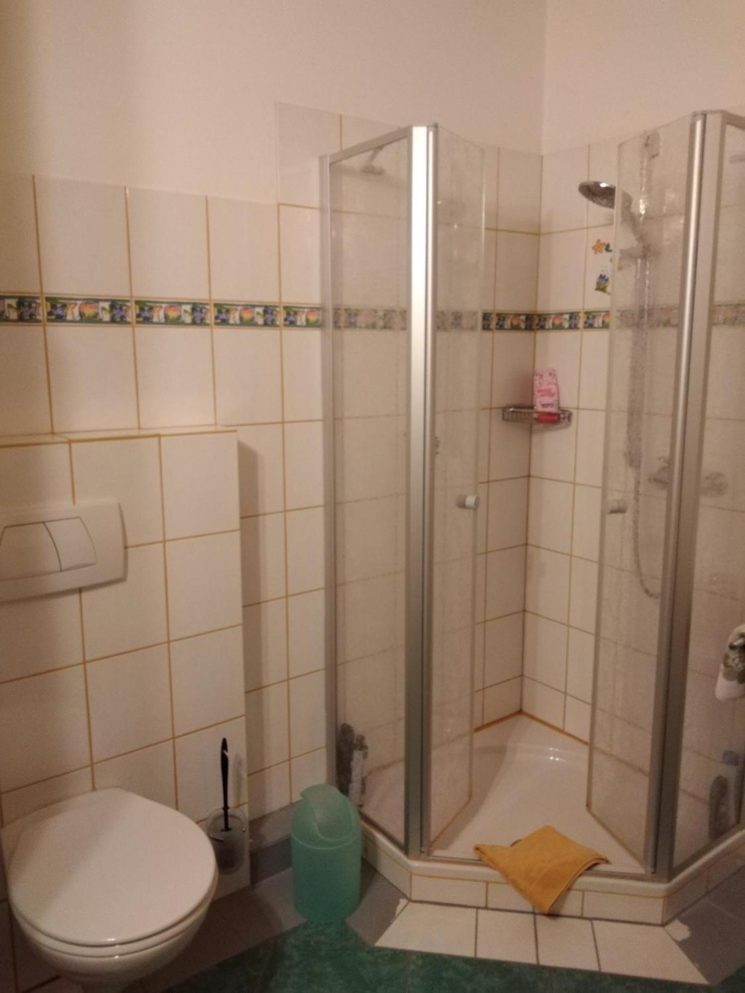Arbeiterwohnung Entbuchner Hof Рордорф Екстериор снимка